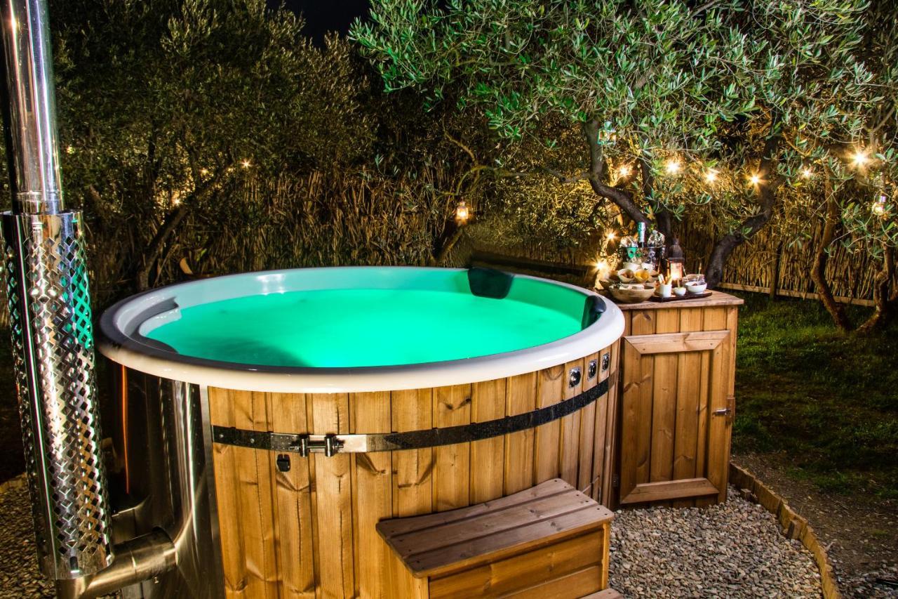2 Cuori E 1 Yurta Glamping In Tuscany - Adults Only Asciano Zewnętrze zdjęcie