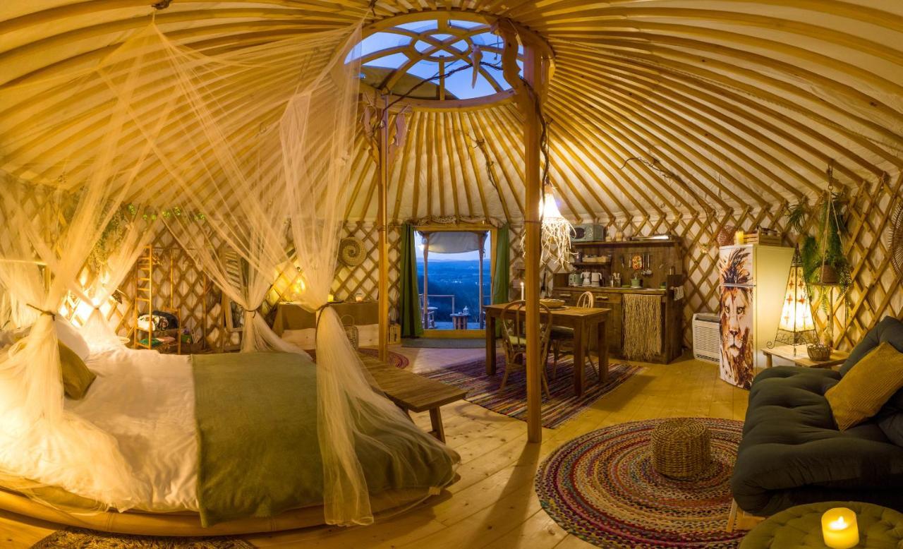 2 Cuori E 1 Yurta Glamping In Tuscany - Adults Only Asciano Zewnętrze zdjęcie